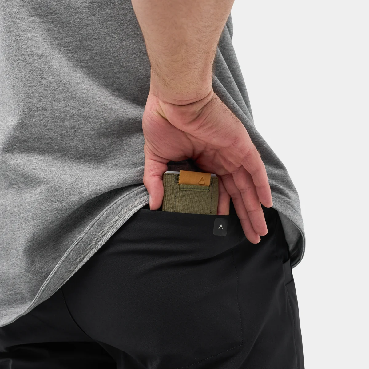 Outset Short 9" - Image 14